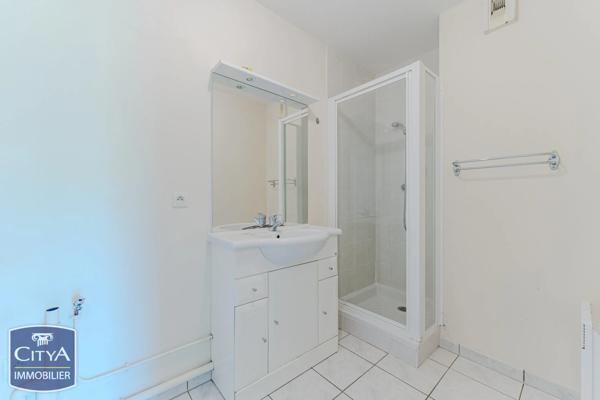 Appartement à vendre 1 pièce 31.7m² Tours (37100)
