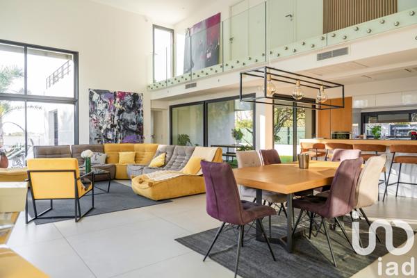 Maison à vendre 6 pièces 186 m² Six-Fours-les-Plages