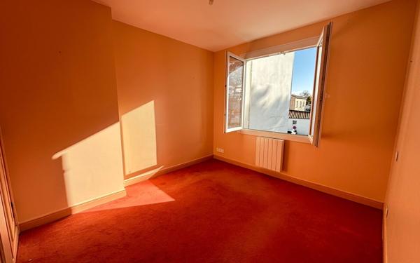 Maison à vendre    5 pièces •  Breuillet