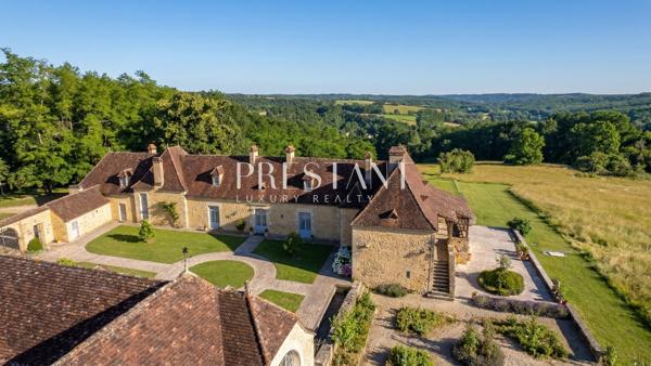 Une chartreuse au coeur de 45 hectares, vue somptueuse, entre Bergerac et Sarlat, BERGERAC