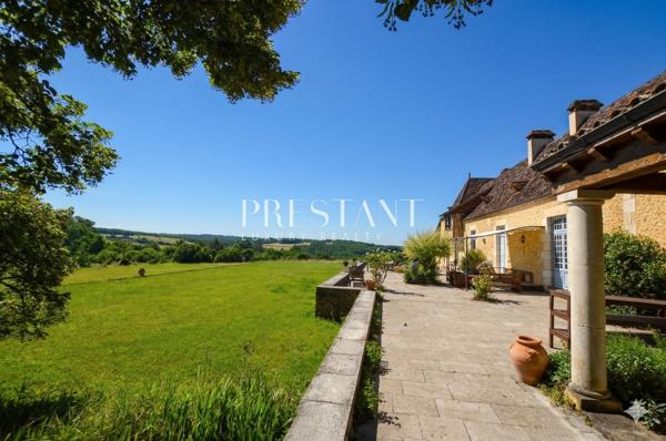 Une chartreuse au coeur de 45 hectares, vue somptueuse, entre Bergerac et Sarlat, BERGERAC