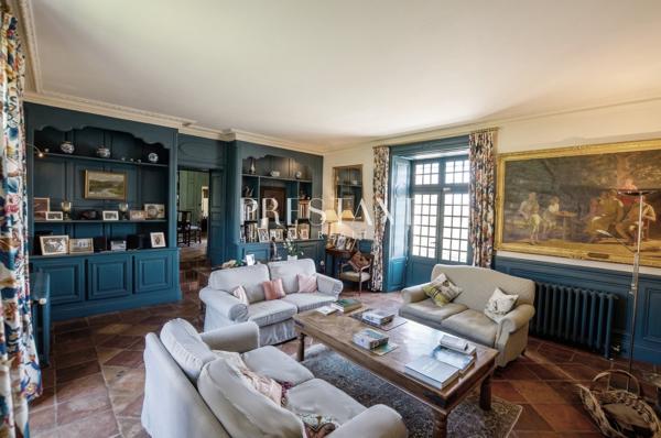 Une chartreuse au coeur de 45 hectares, vue somptueuse, entre Bergerac et Sarlat, BERGERAC