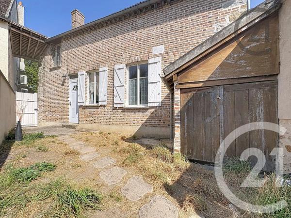 Maison à vendre  3 pièces - 78,18 m 2   MONTEREAU FAULT YONNE  - 77