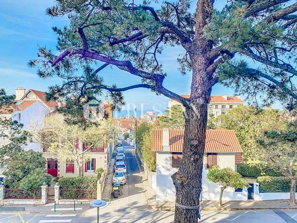 Bel appartement familial de 116m2 environ, à moins de 15minutes de la Grande Plage à pied., BIARRITZ