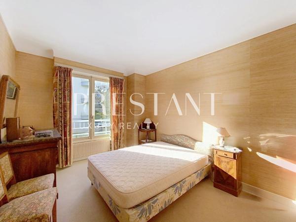 Bel appartement familial de 116m2 environ, à moins de 15minutes de la Grande Plage à pied., BIARRITZ