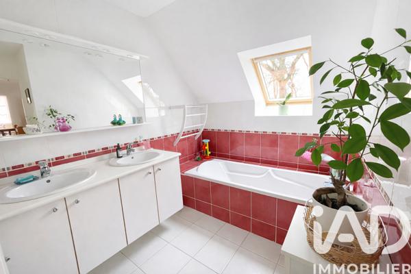 Maison à vendre 5 pièces 129 m² Joué-lès-Tours