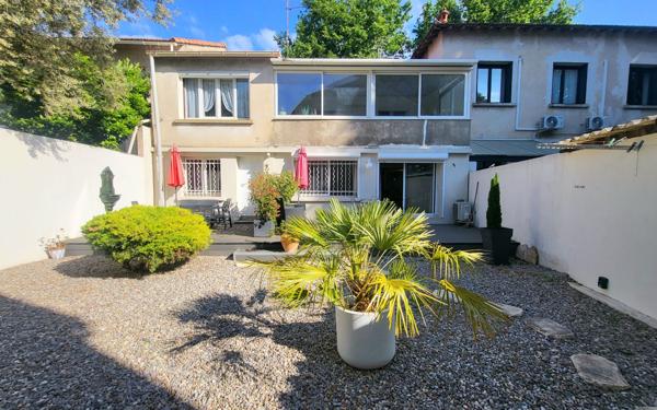 Maison à vendre    5 pièces •  Avignon
