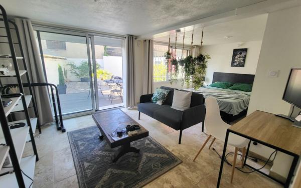 Maison à vendre    5 pièces •  Avignon