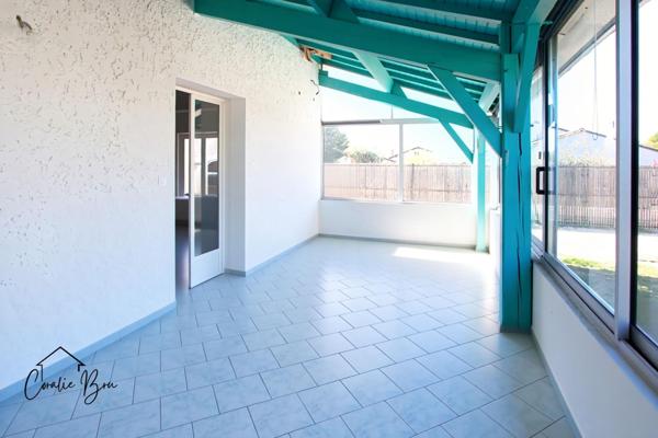 Maison Traditionnelle rénovée sur beau terrain clos