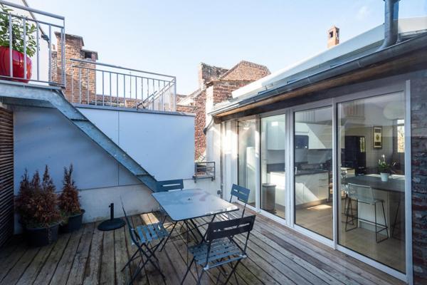 A LOUER : T3 à Lille • Grand place • 1 615 € CC • Réf. 00693-001