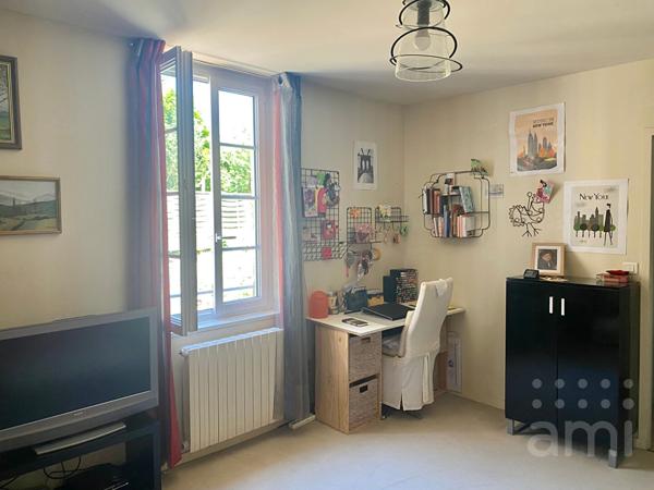 Maison Niort 7 pièce(s) 140 m2