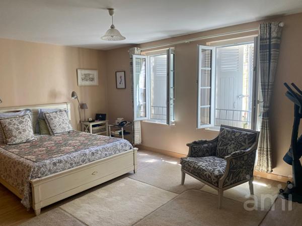 Maison Niort 7 pièce(s) 140 m2