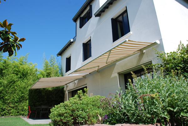 Suresnes (92150) Très belle maison contemporaine de 6 pièces de 210 m2 à Suresnes