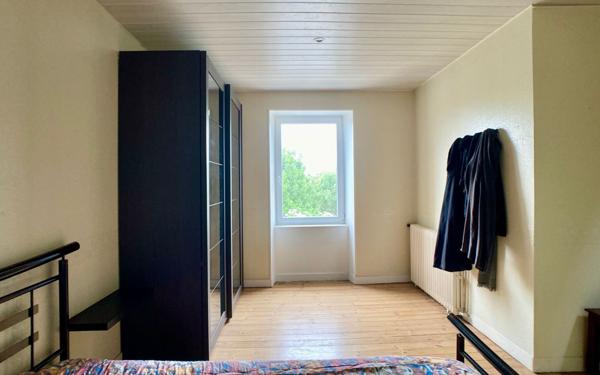 Maison à vendre    5 pièces •  Cléden-Cap-Sizun