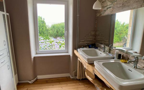 Maison à vendre    5 pièces •  Cléden-Cap-Sizun