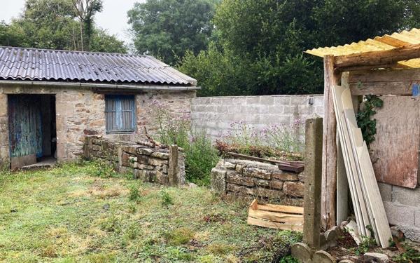 Maison à vendre    5 pièces •  Cléden-Cap-Sizun