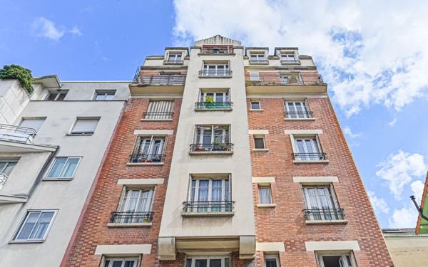 Appartement à vendre    1 pièce • 23,13 m2 Paris 19