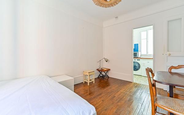 Appartement à vendre    1 pièce • 23,13 m2 Paris 19