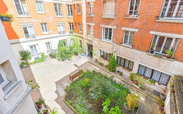 Appartement à vendre    1 pièce • 23,13 m2 Paris 19