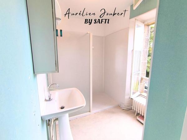 Propriété de caractère dans un écrin de verdure