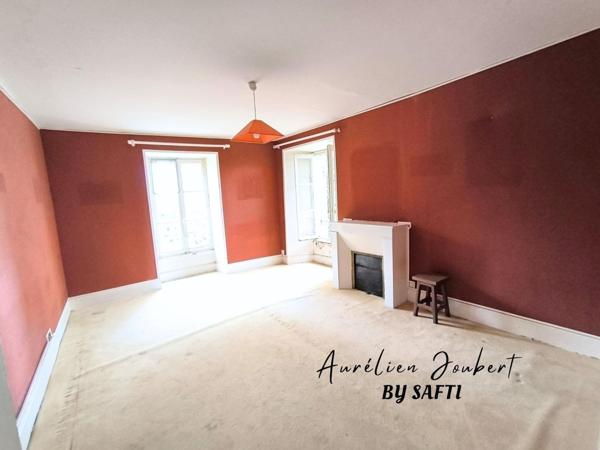 Propriété de caractère dans un écrin de verdure