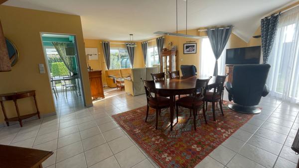 Maison à vendre à Carnac - 5 chambres, piscine entre bourg et Plages