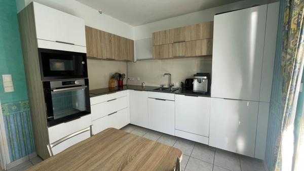 Maison à vendre à Carnac - 5 chambres, piscine entre bourg et Plages