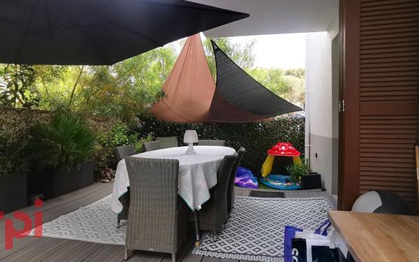 Appartement à vendre    3 pièces •  Toulon