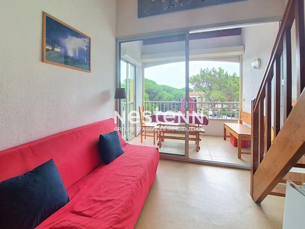 Appartement T3 avec piscine, parking et loggia / 149 000 €