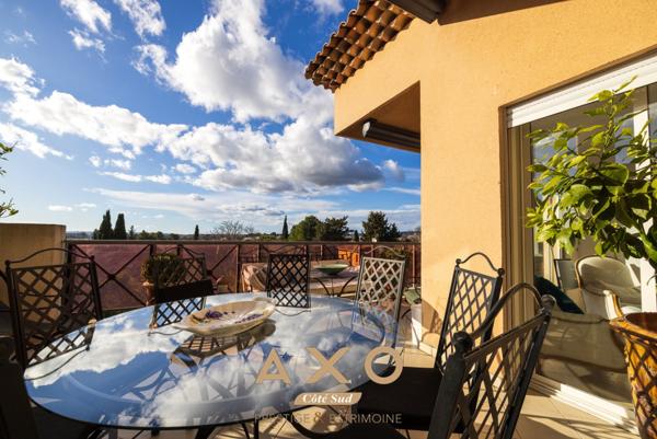 CENTRE VILLE  - APPARTEMENT DUPLEX - 150M2 - T4 - TERRASSES - BOXE - 1 650 000