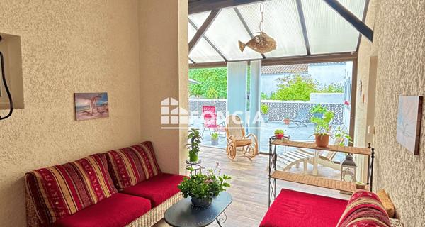 À vendre Maison 6 pièces 126 m² - Salles-sur-mer 17220