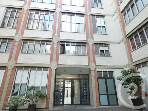 Appartement Studio à vendre  1 pièce - 28 m 2   PARIS  - 75018