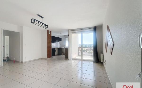 Appartement à louer    3 pièces • 66 m2 Montluçon