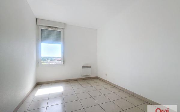 Appartement à louer    3 pièces • 66 m2 Montluçon