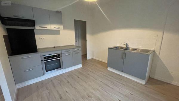 Immeuble à vendre à Carhaix-Plouguer dans le Finistère (29270), ref : C213