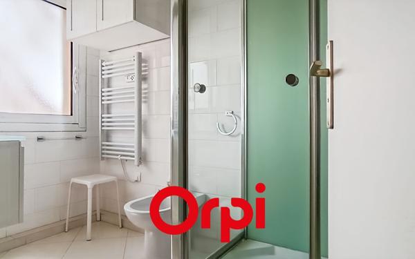 Appartement à vendre    2 pièces • 47 m2 Bandol