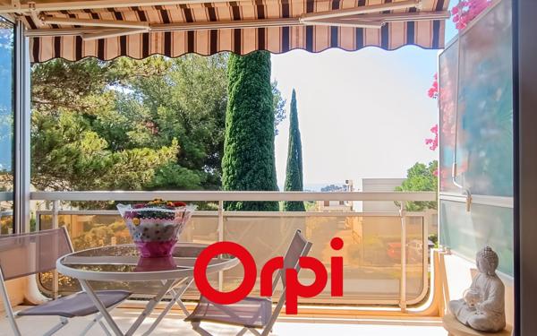 Appartement à vendre    2 pièces • 47 m2 Bandol