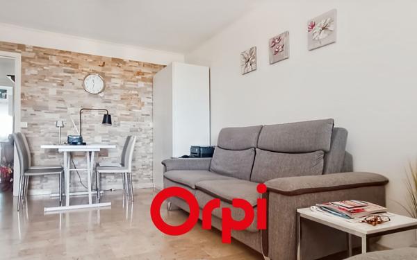 Appartement à vendre    2 pièces • 47 m2 Bandol