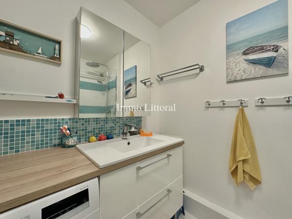 Vue Port Unique T3 avec Cave et Parking Les Sables d'Olonne (85100)