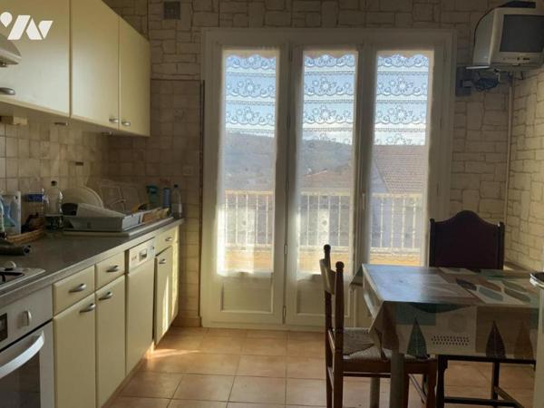 Maison 86 m² – Jardin + grand garage 45 m² – Fort potentiel