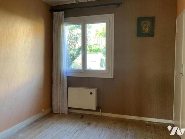 Maison 86 m² – Jardin + grand garage 45 m² – Fort potentiel