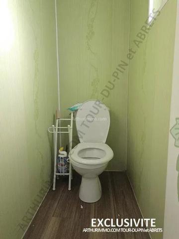 Vente Local commercial 2 pièces 31 m2 à Les Abrets en Dauphiné