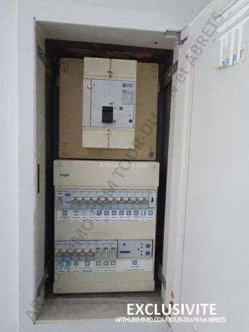 Vente Local commercial 2 pièces 31 m2 à Les Abrets en Dauphiné