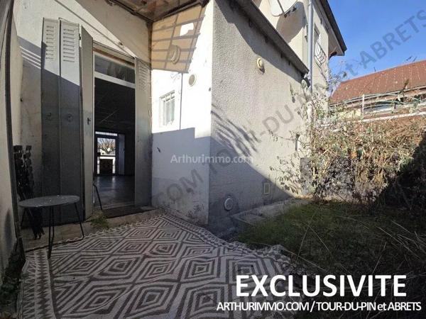 Vente Local commercial 2 pièces 31 m2 à Les Abrets en Dauphiné