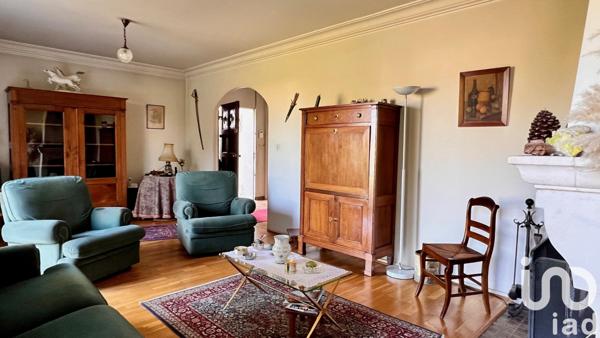 Maison à vendre 6 pièces 130 m² Vert-Saint-Denis