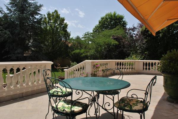 Maison 299 m2 avec piscine, Le Coteau
