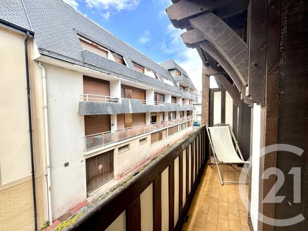 Appartement F1 à vendre  1 pièce - 24,40 m 2   DEAUVILLE  - 14