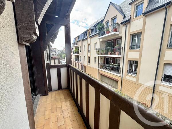 Appartement F1 à vendre  1 pièce - 24,40 m 2   DEAUVILLE  - 14