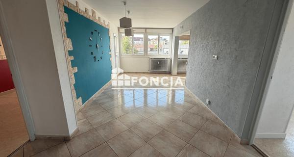 Location Appartement 3 pièces 67.24 m² - Besançon 25000