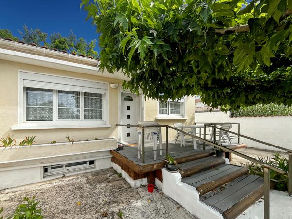 Maison
         2 pièces
        - 37 m²